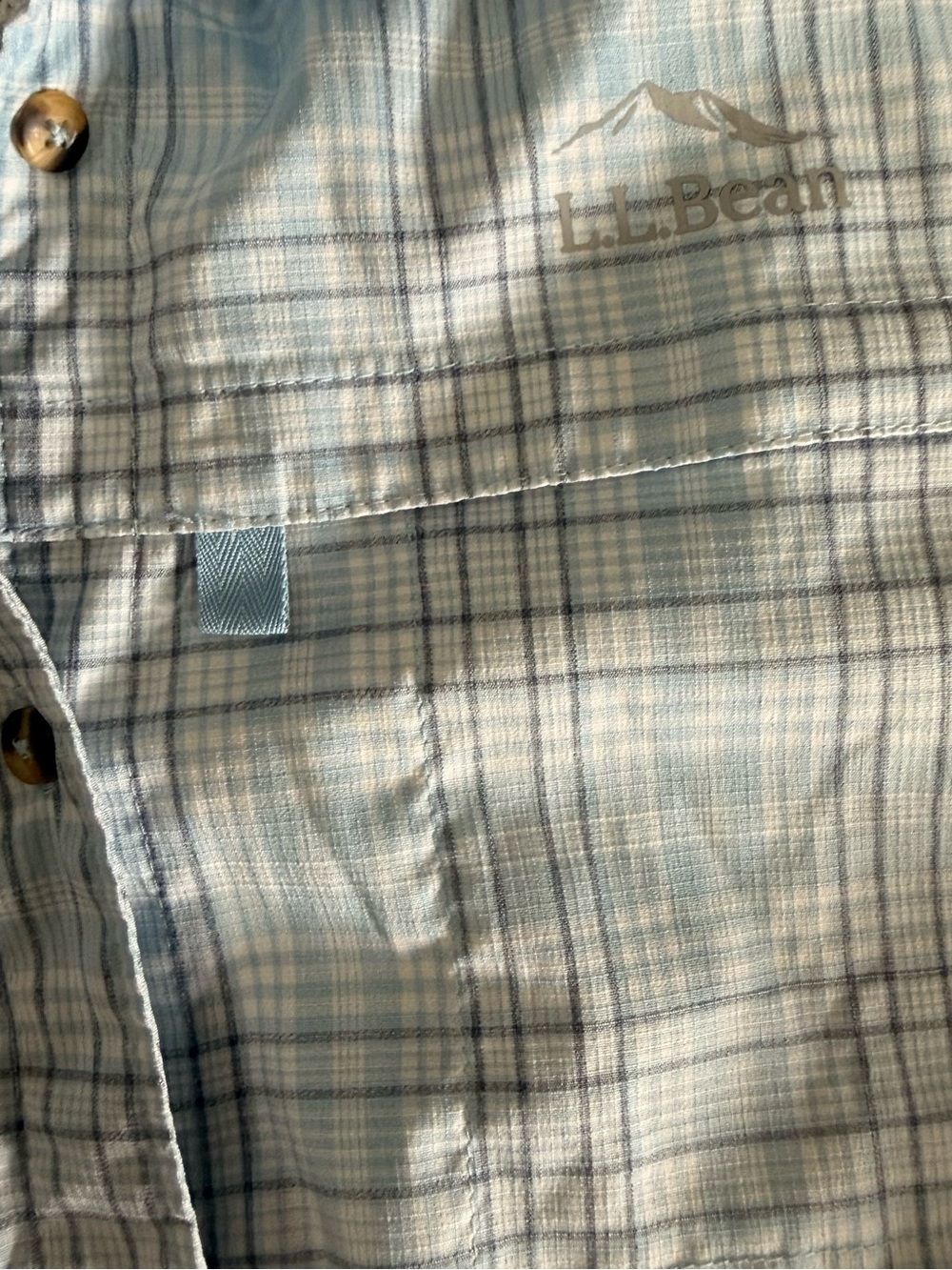 L.L.Bean Men’s XL Vented Fishing Shirt Light Blue Plaid Button Up - Picture 6 of 8